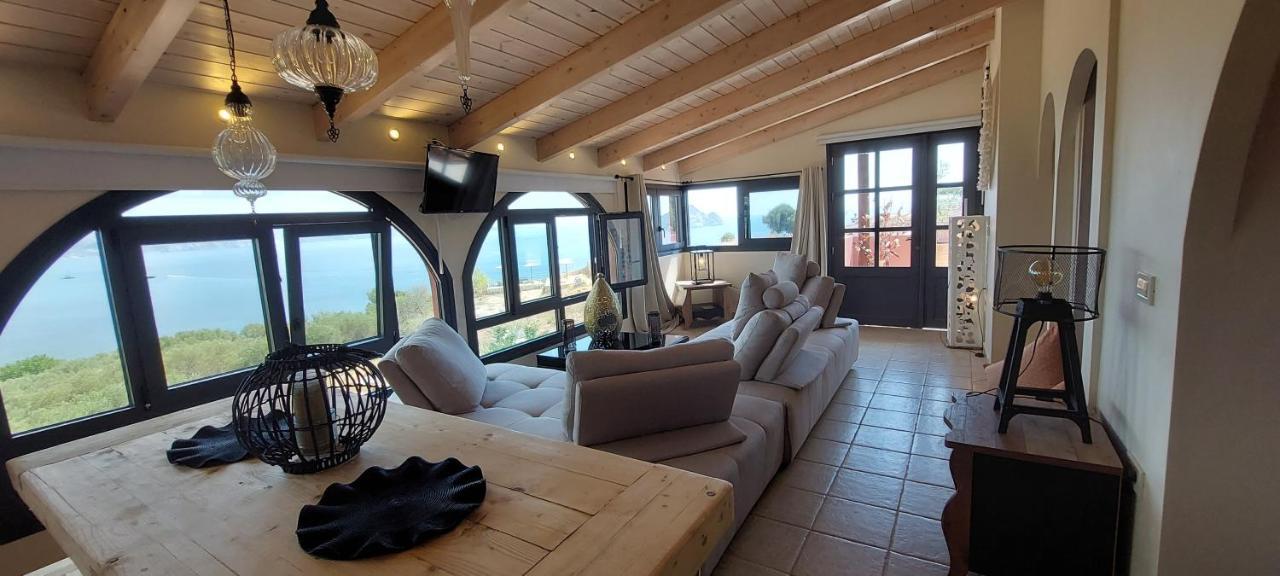 Athenea Villas, Private Pools & Gardens * Керион