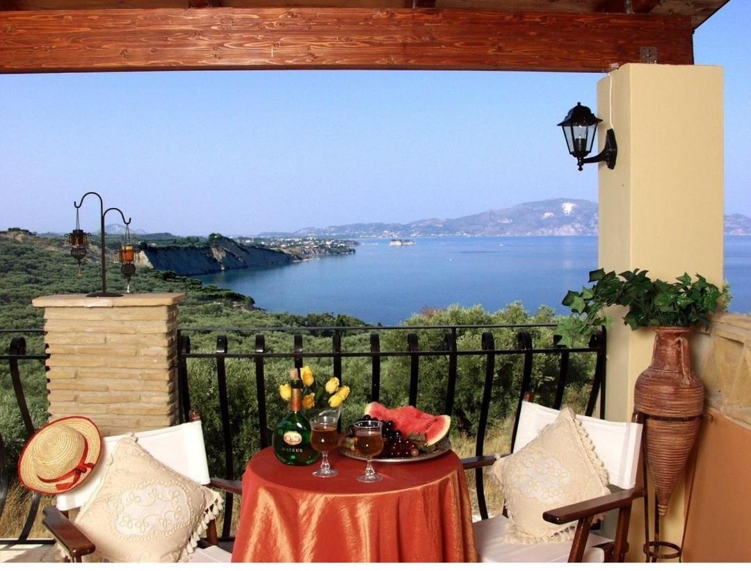 Вилла Athenea Villas, Private Pools & Gardens
