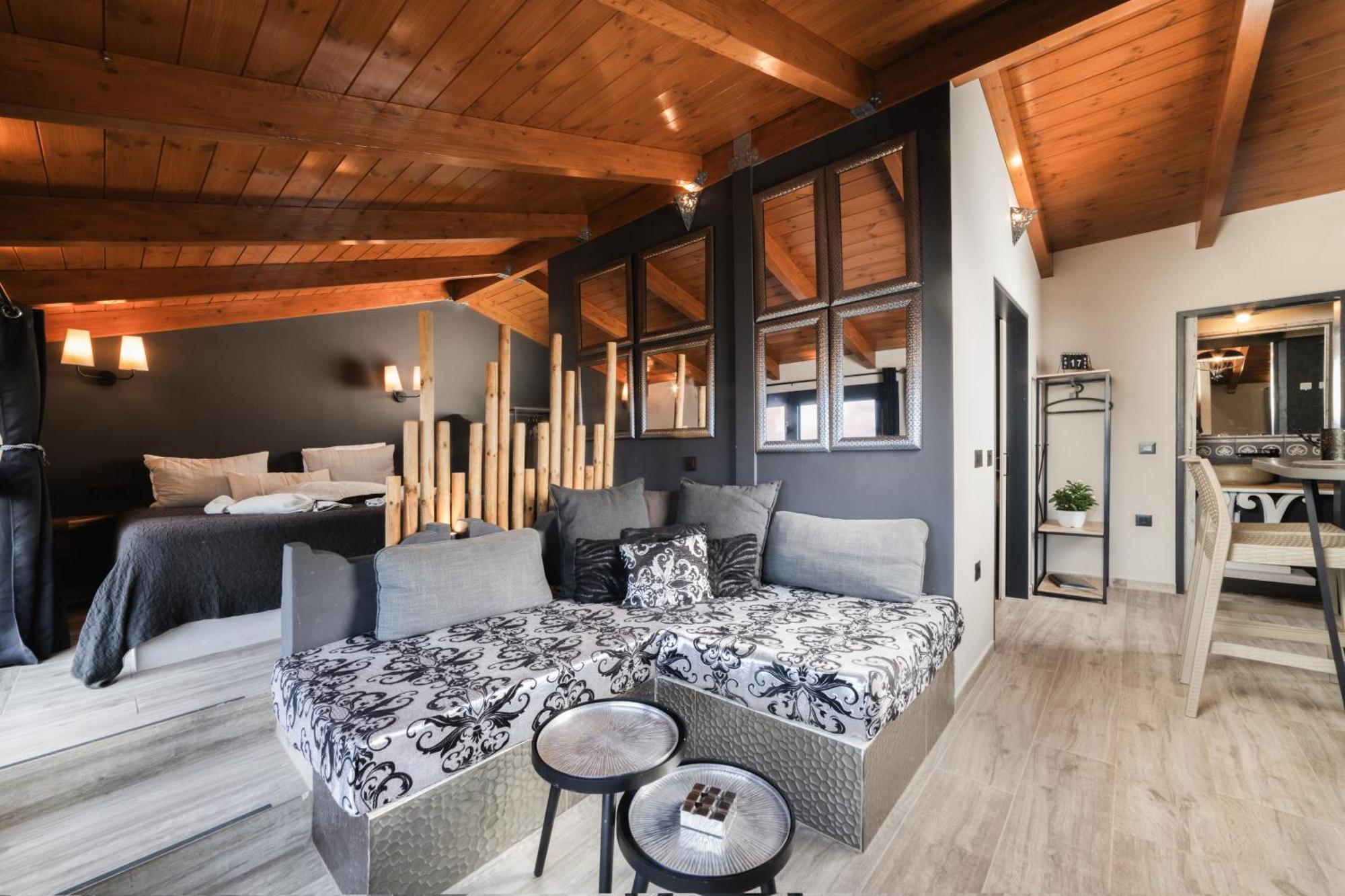 Athenea Villas, Private Pools & Gardens Вилла Керион
