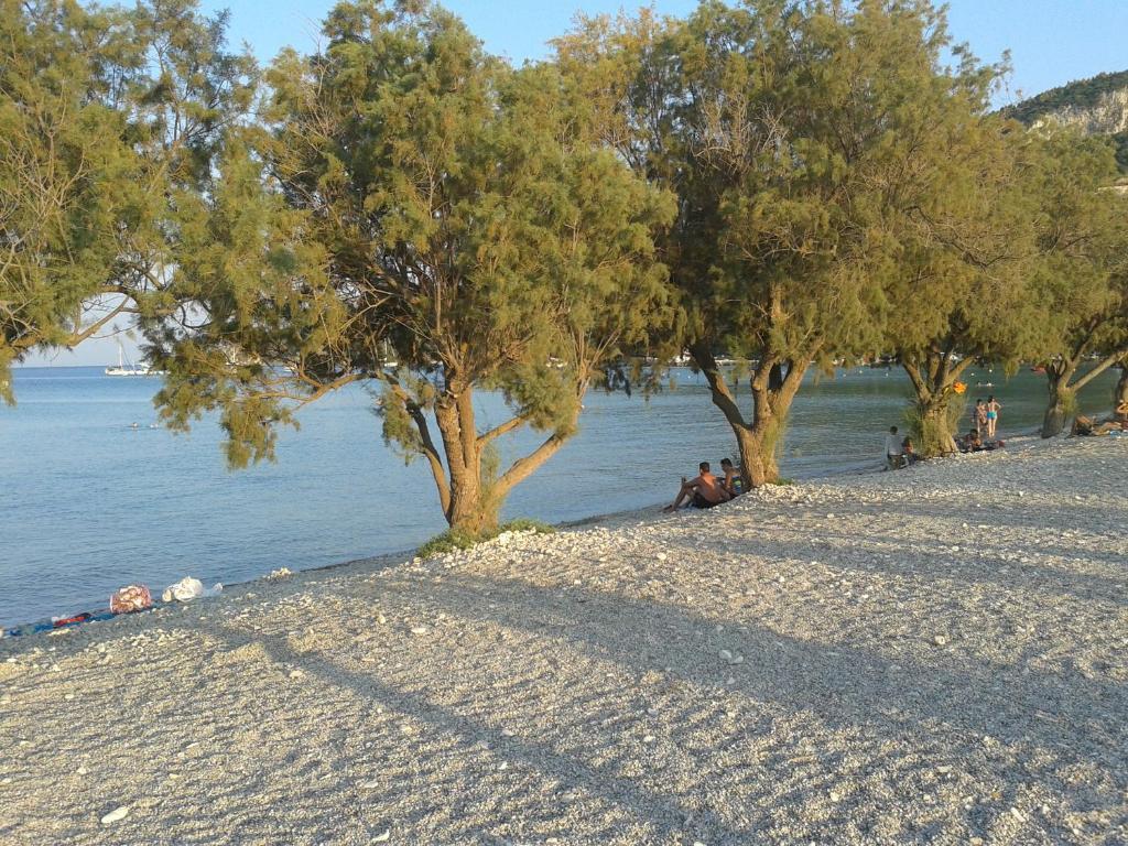 Athenea Villas, Private Pools & Gardens Керион
