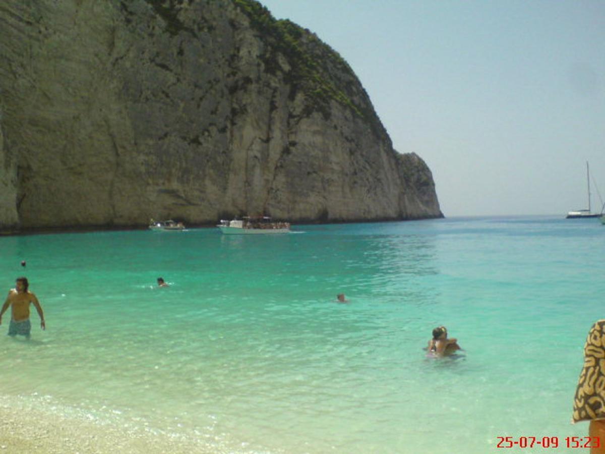 Athenea Villas, Private Pools & Gardens *